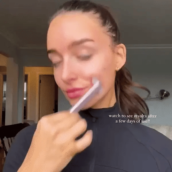 4‑in‑1 Light Therapy Wand – Facial & Neck Rejuvenation